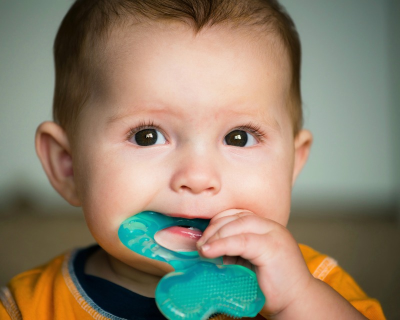 Gumene grickalice pomoći će vašem djetetu da izdrži bol pri rastu novih zubića