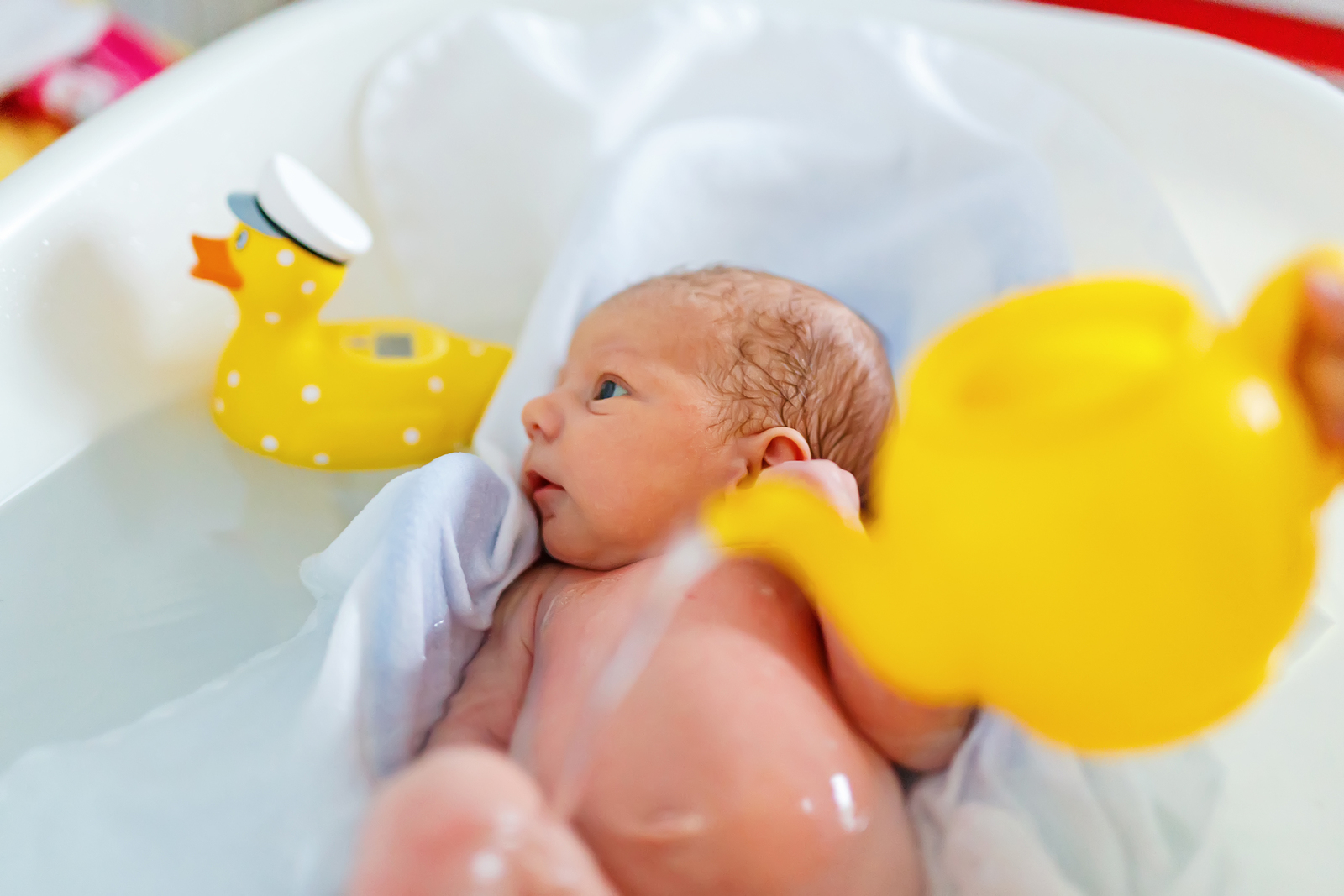 Kadica je obavezni dio opreme za kupanje, a bez patkice možete okupati bebu