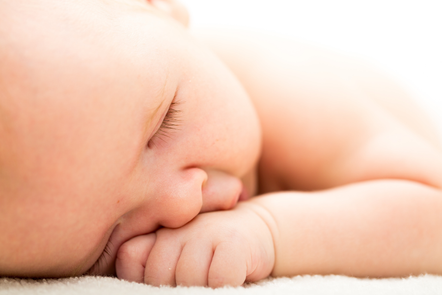 Nakon razvojnog skoka, beba će spavati više.